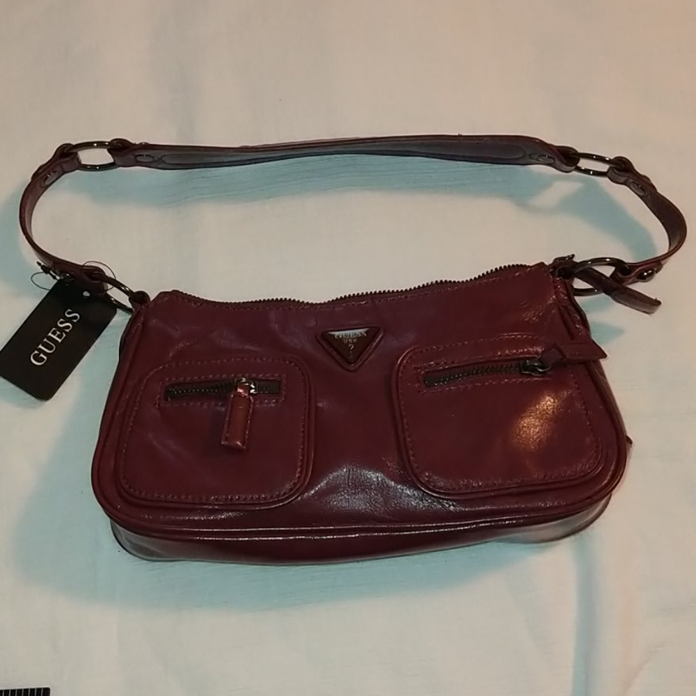 Guess Clutch/ Bagette- Ruby NWT